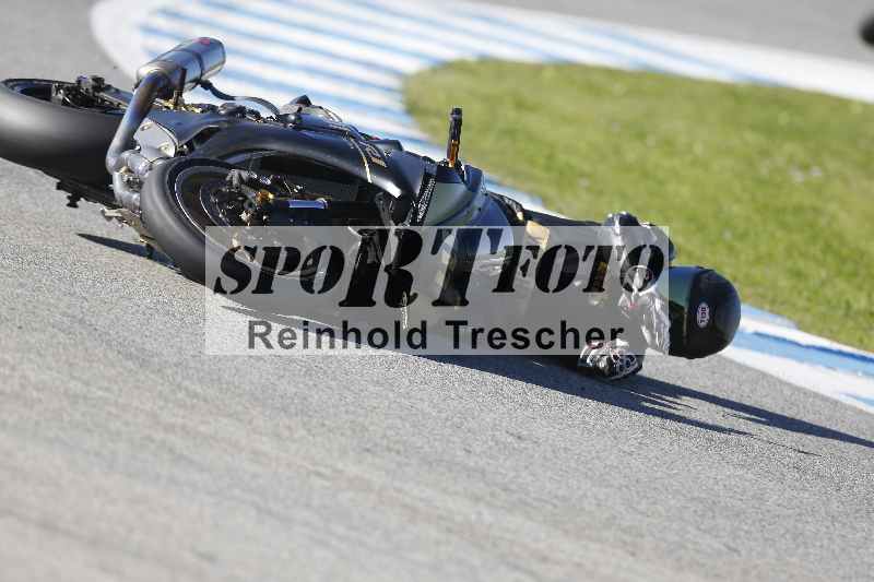 /Archiv-2025/02 28.-31.01.2025 Moto Center Thun Jerez/rot-red/111